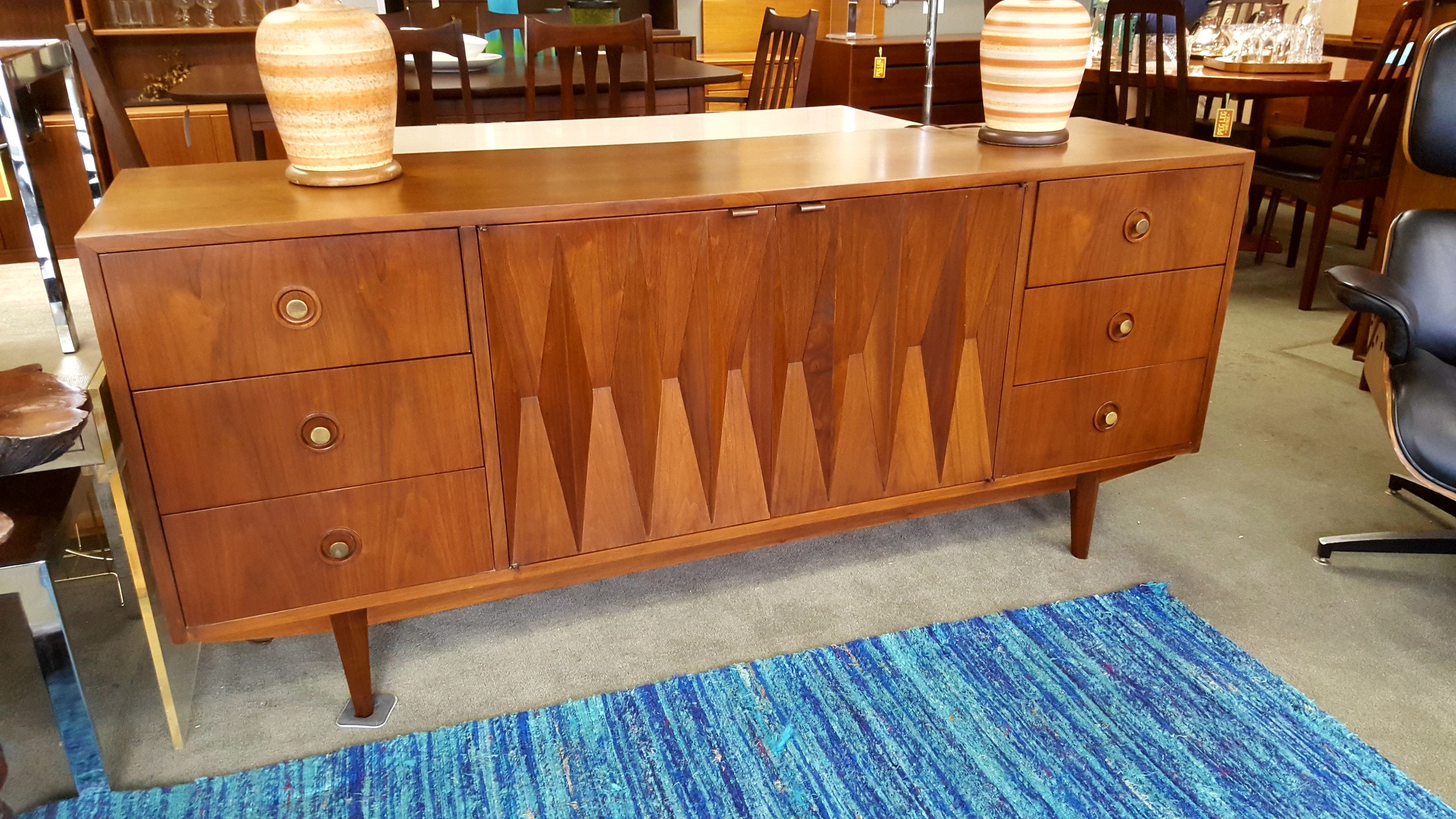 Mid Century Modern 9 Drawer Dresser With Diamond Accents By