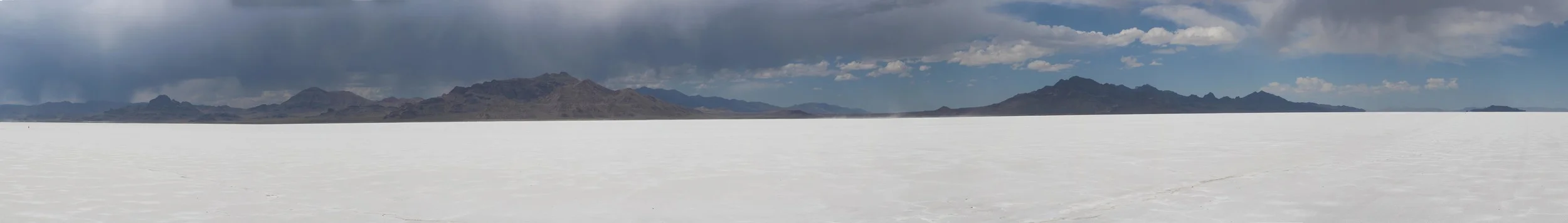 Shot2_Pan.jpg
