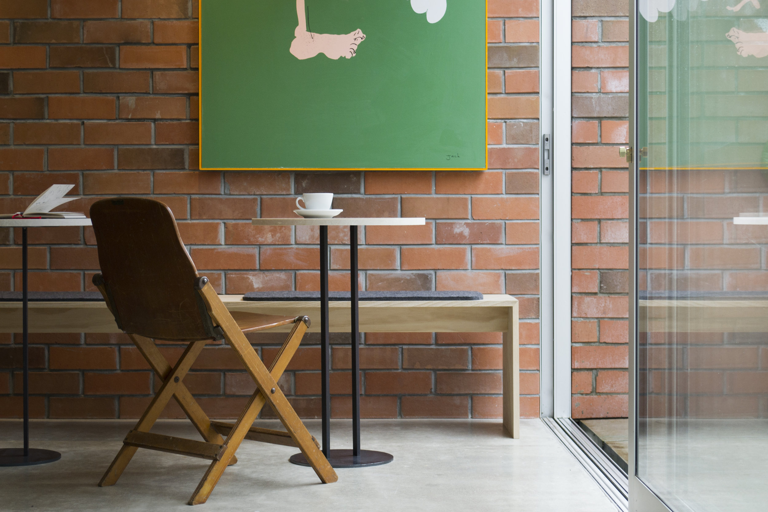 Christopher Beer Architect-Another Round Table-05.jpg
