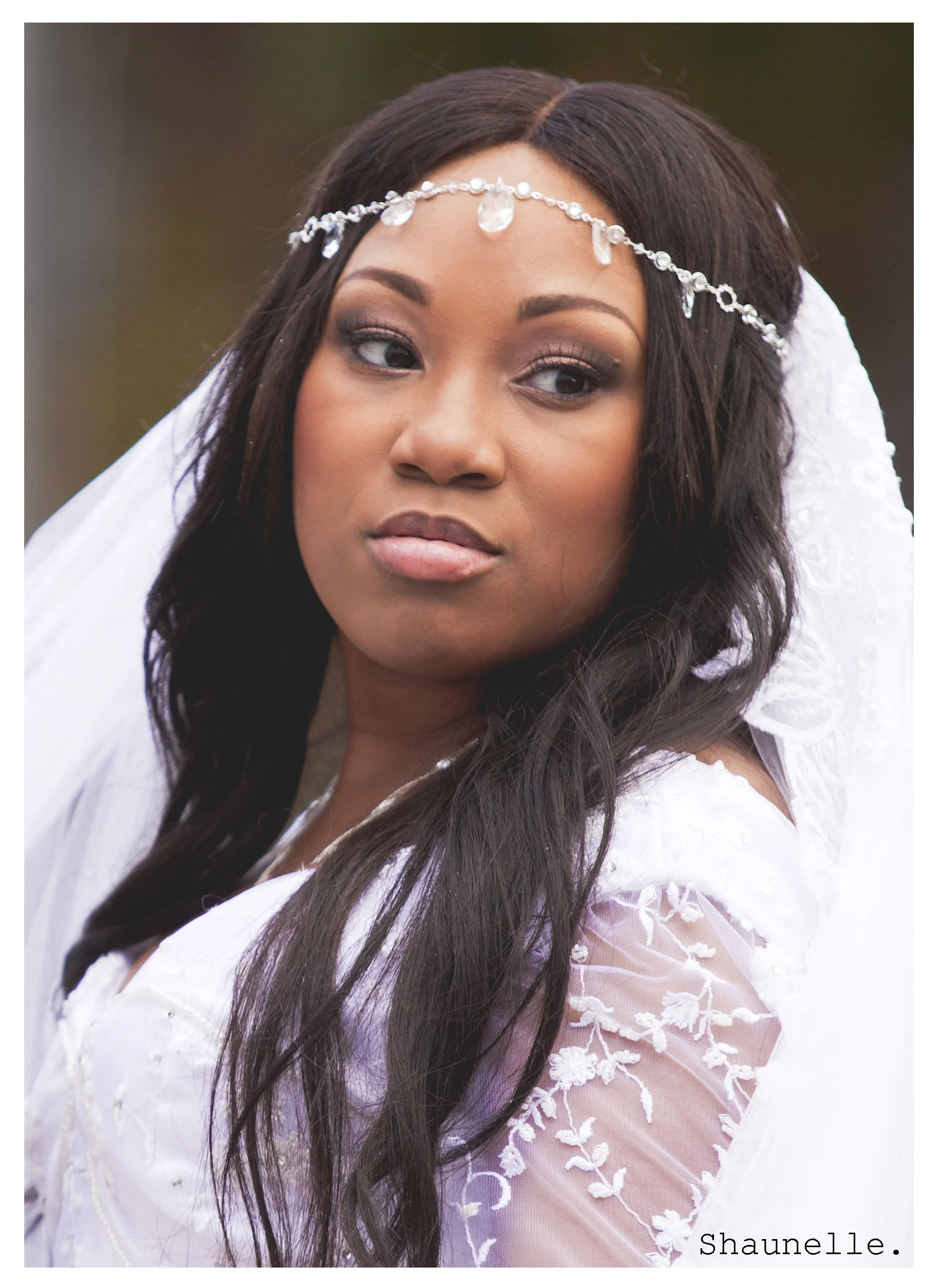 Real Bride: Candace Swarovski crystal teardrop head jewelry Photo credits: Charles Parris Studios