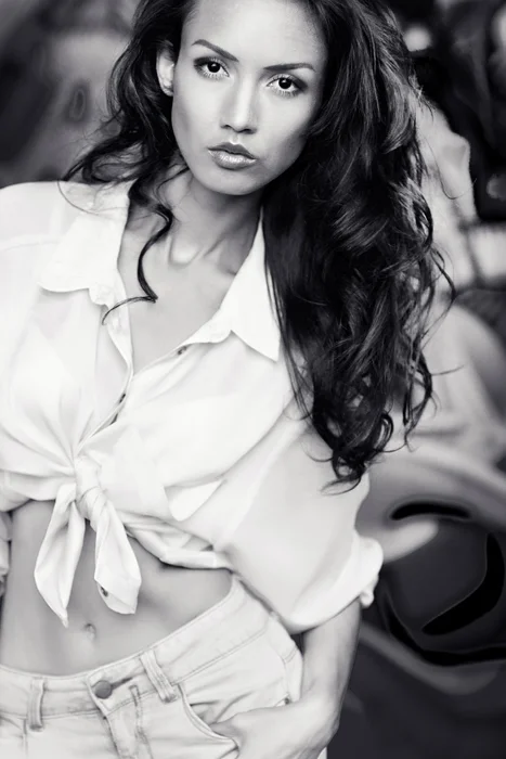 D8H_4219-sw-mk.jpg