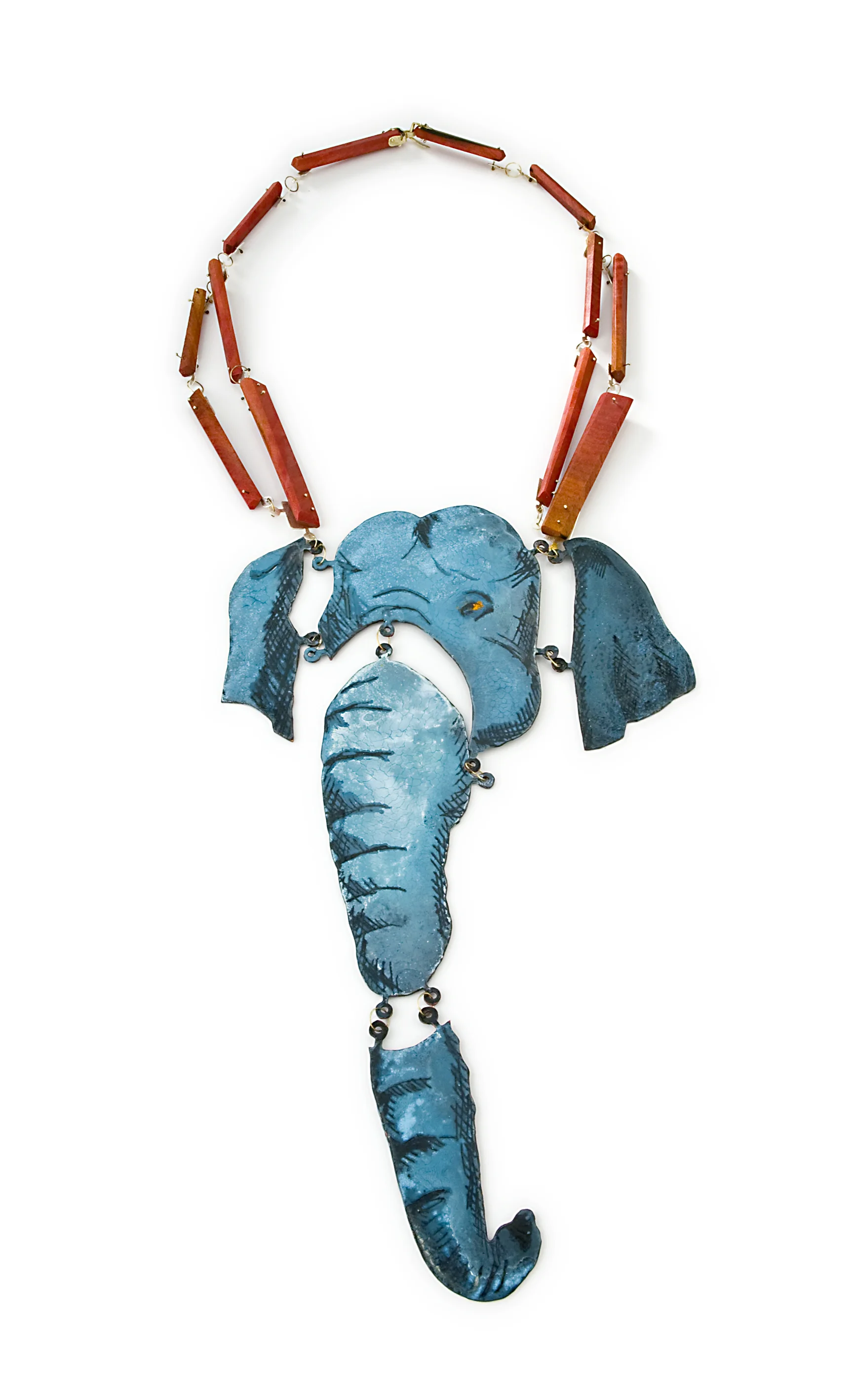 Elephant between two mountains