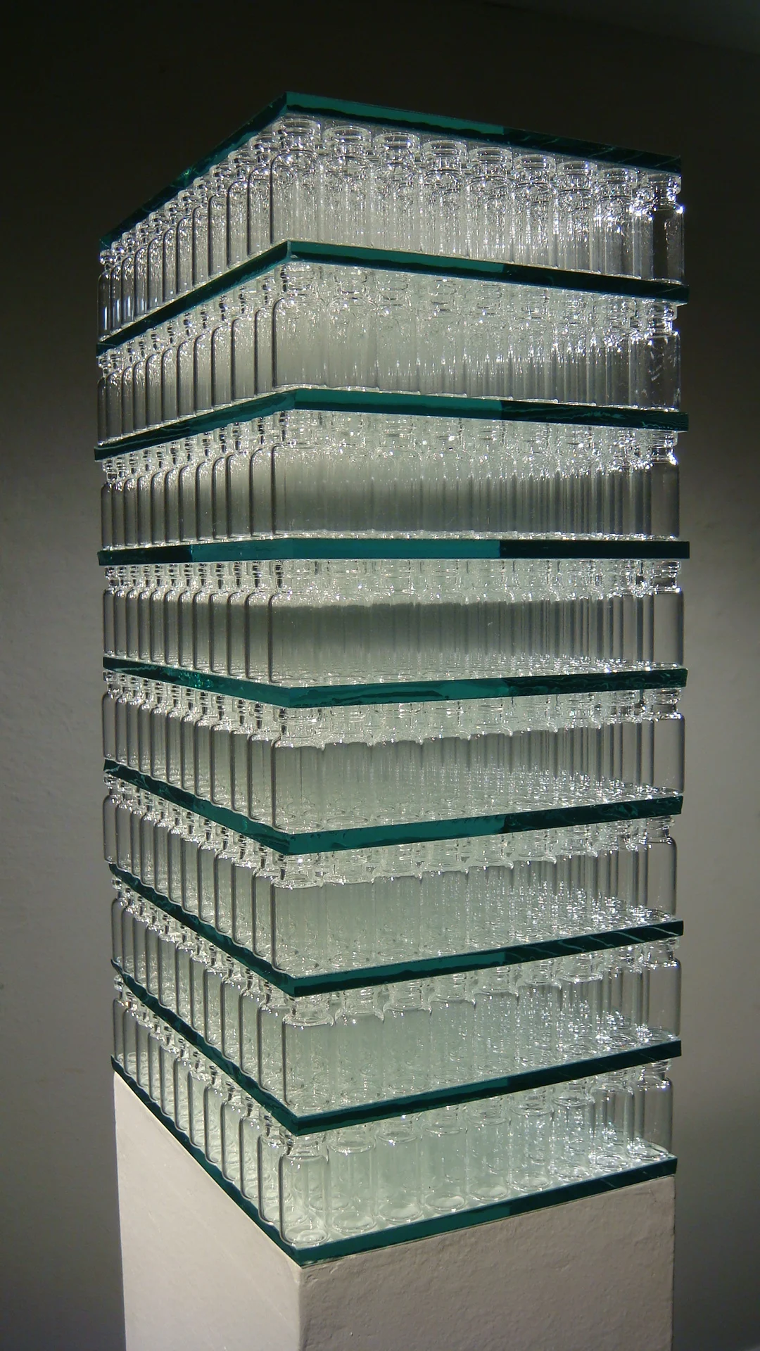 Glass casting with William Rudolph Faulkner