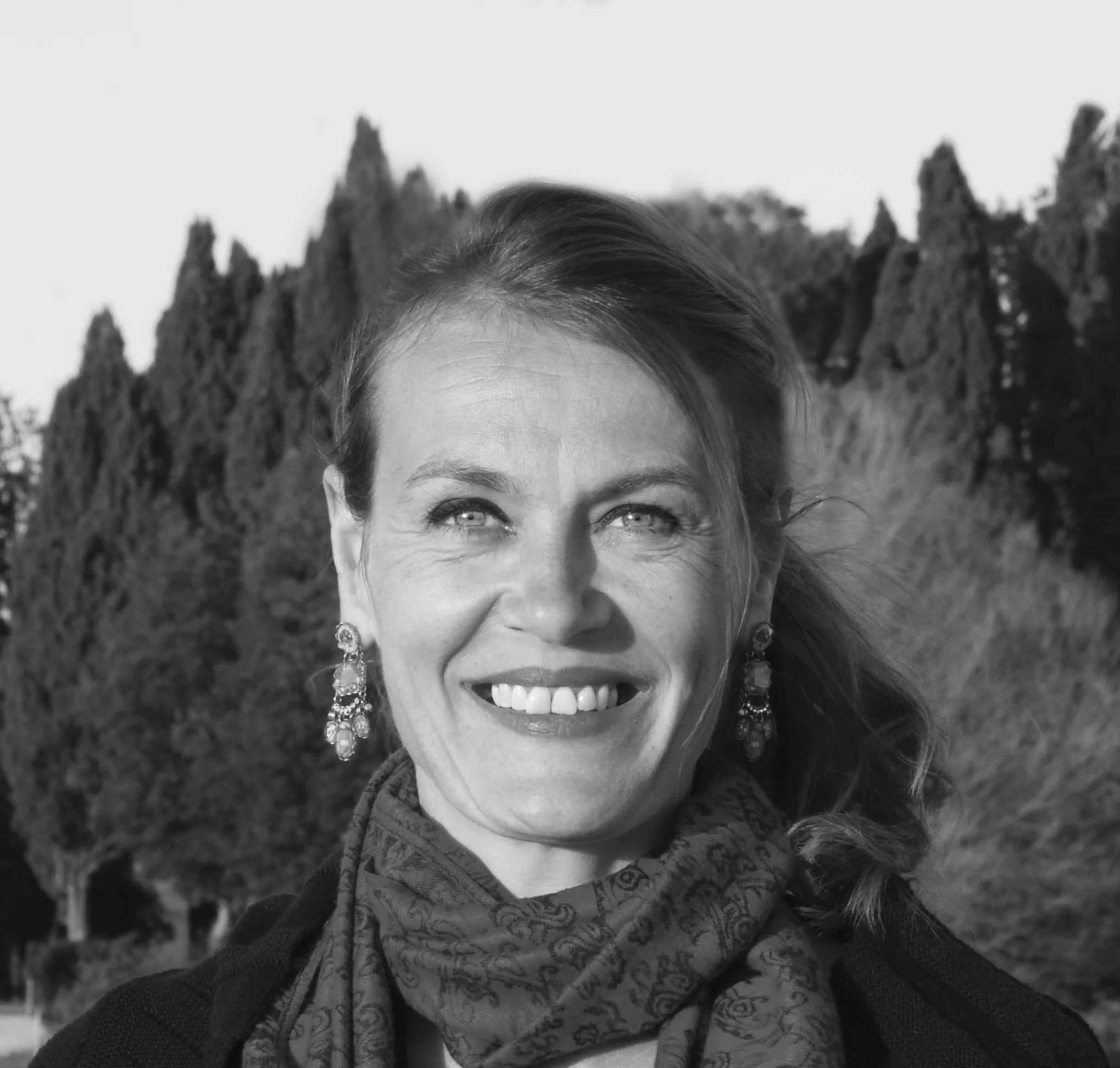  Daniela Malev, D 