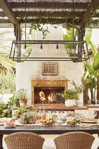 One of my favorite dining rooms of all time! The bamboo screening laid on top of the pergola gave just the right amount of dappled sunlight.