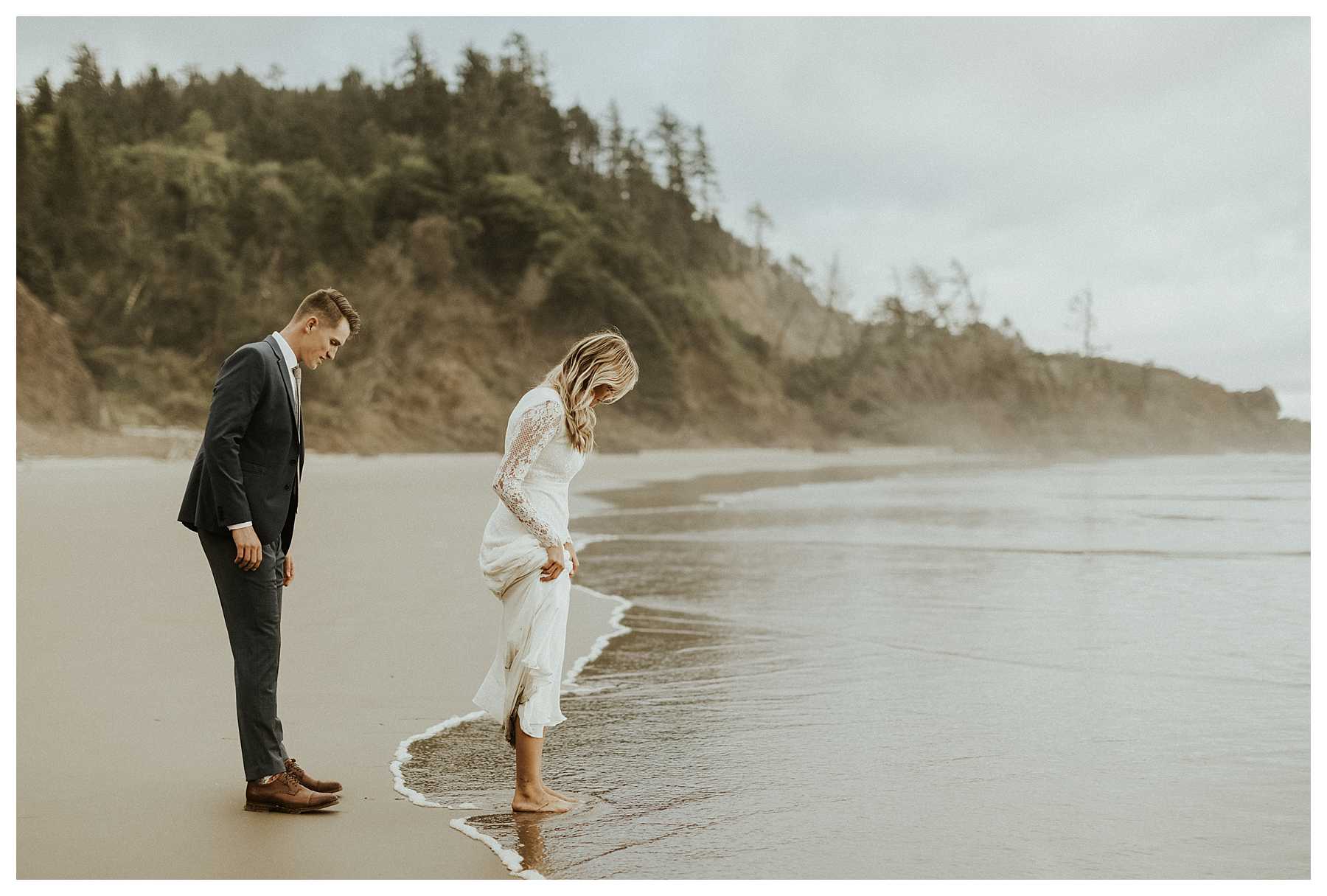 Adventurous Oregon Coast Elopement