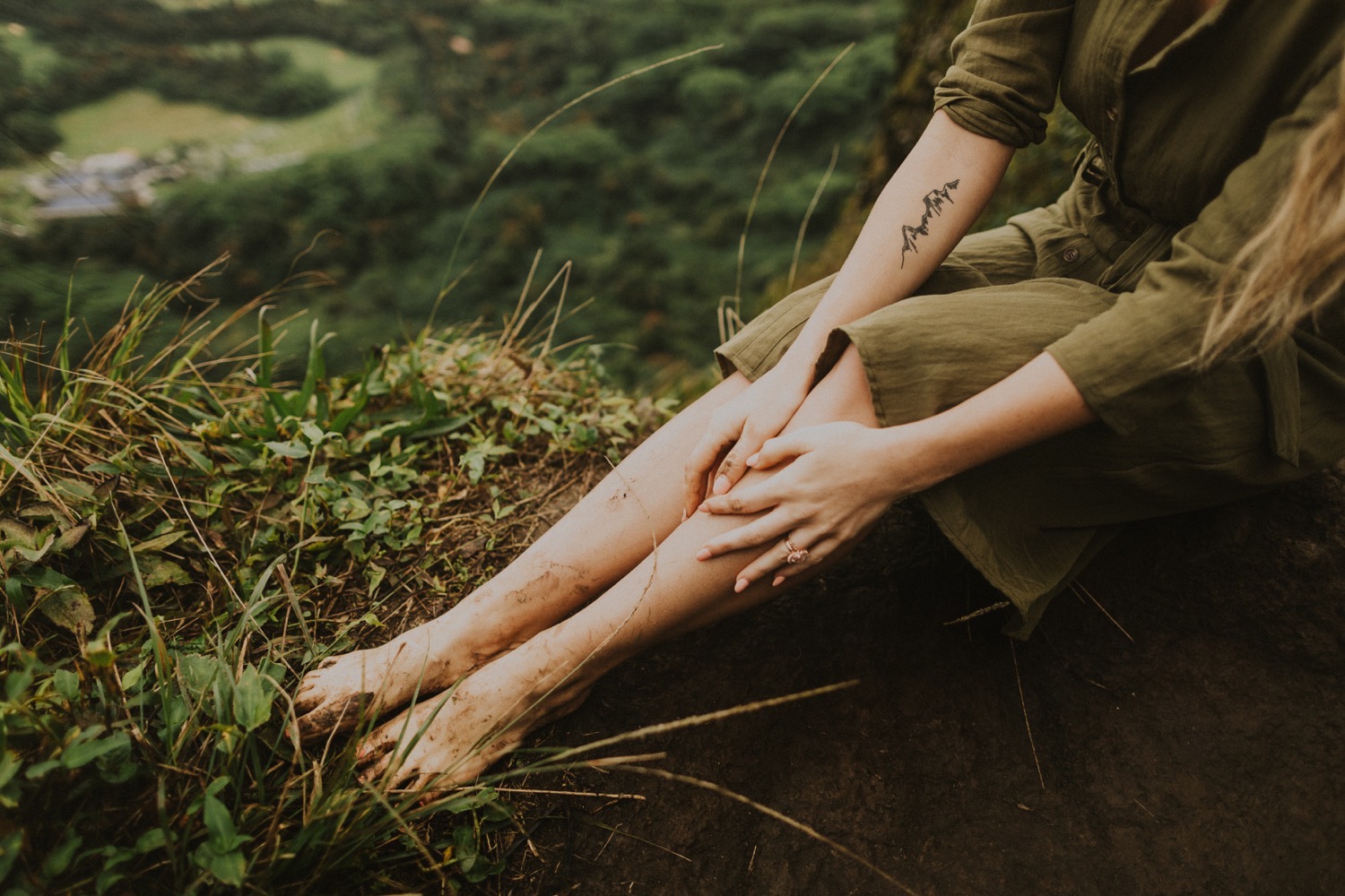 Hawaii Engagement Session in the Mountains of Oahu