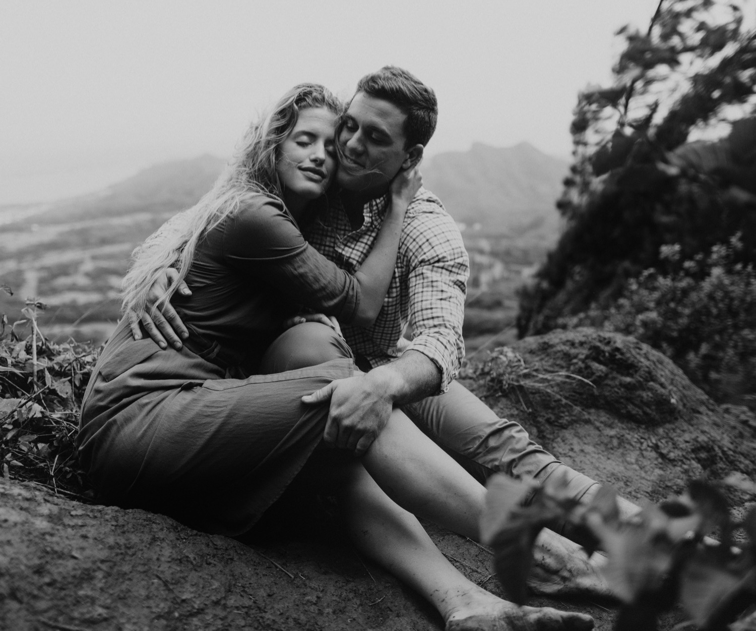 Hawaii Engagement Session in the Mountains of Oahu