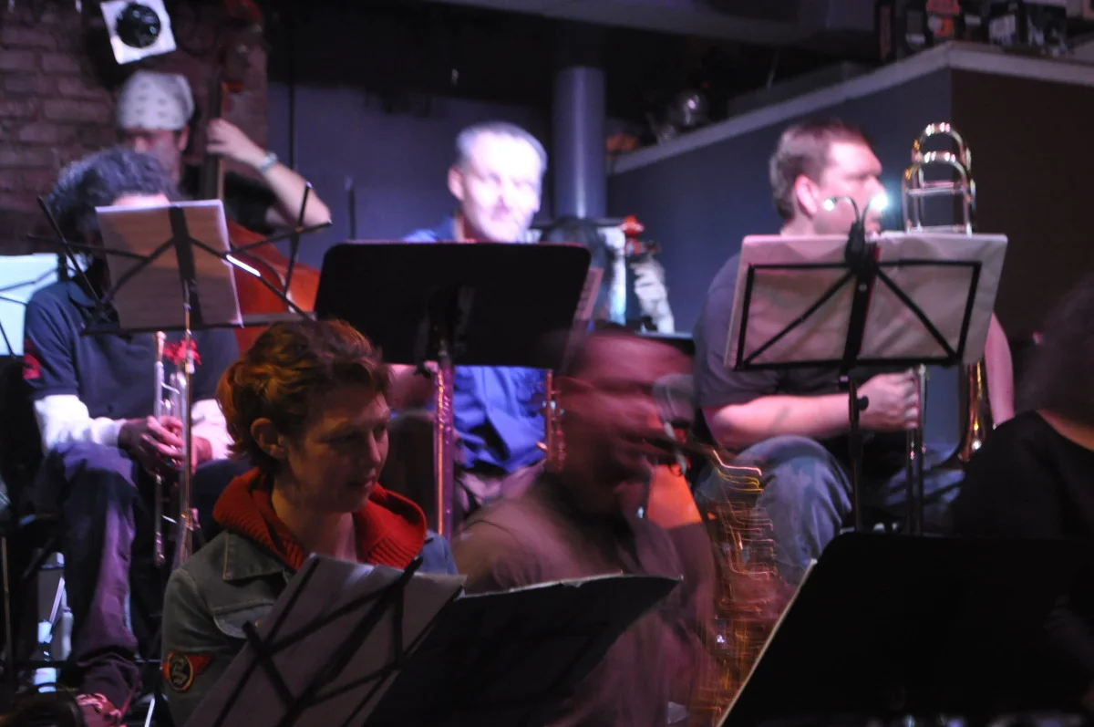 aurora nealand(front) with naked orchestra