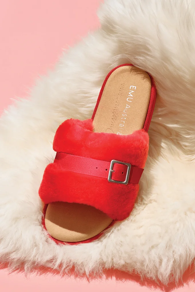 emu-australia-spring-2019-slipper-sotw.jpg