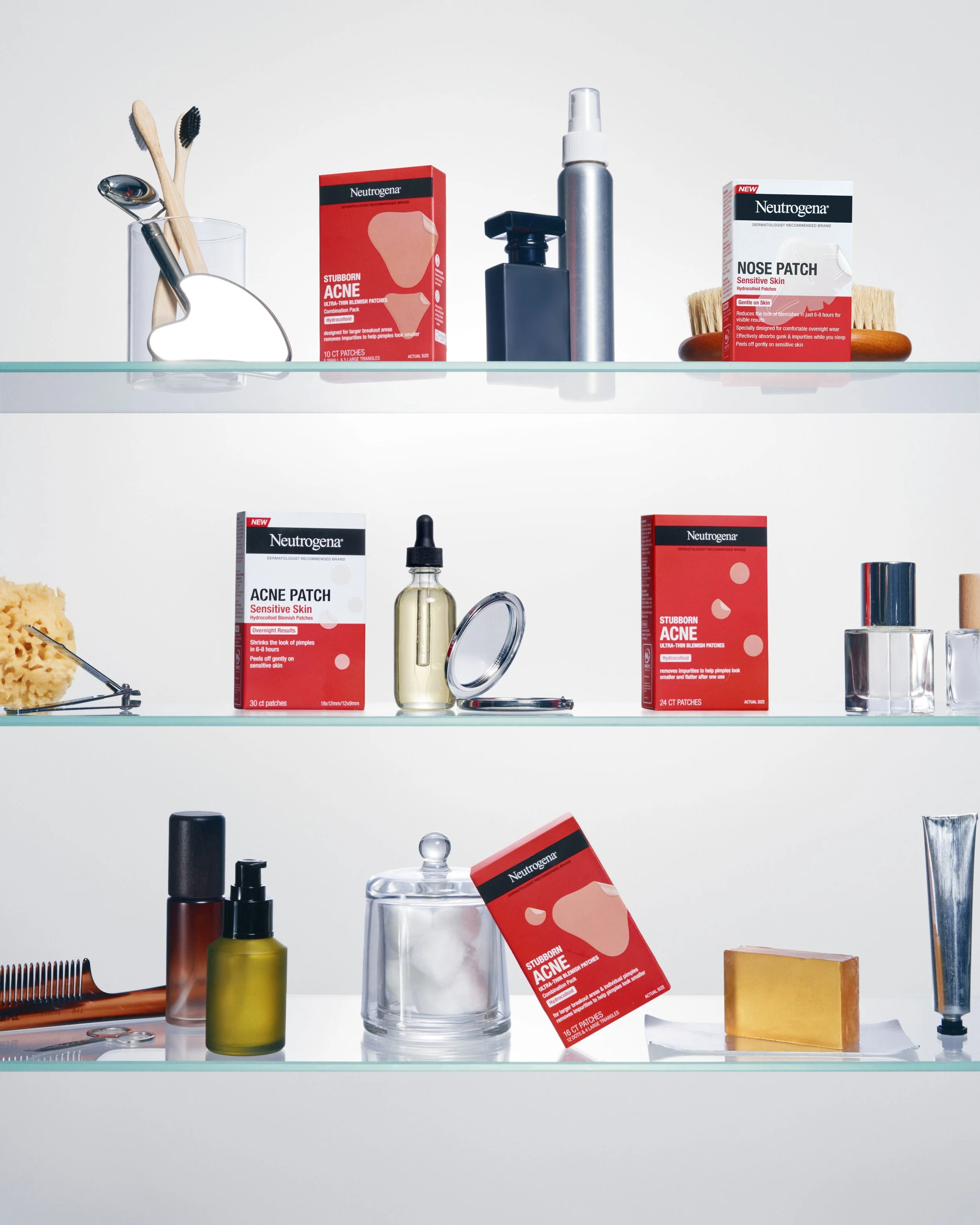 Neutrogena_Acne_Packshot_Cabinet_Still_RGB copy.jpg