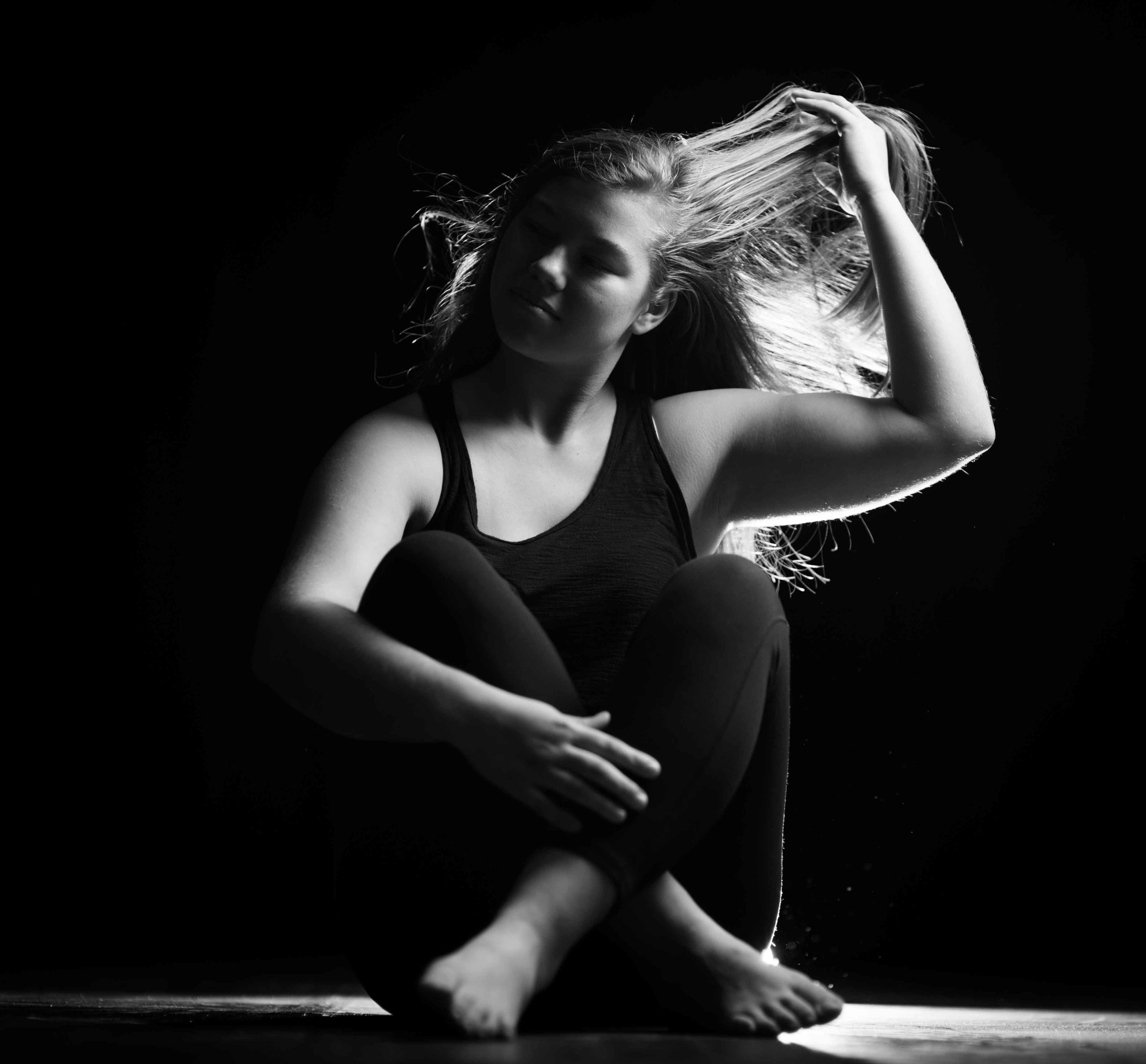 Elizabeth_FMHS_Senior-1-3.jpg