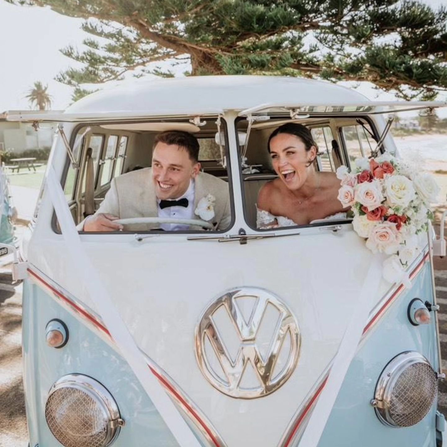 .
Tara + Bailey ✨️
Thank you for including us in your beautiful wedding 🙏 ❤️

Photography @atdusk
Venue @longreef_weddings
HMA @roseblackburnmakeup 
Celebrant @trishjohnsoncelebrant
Cake @copperforkcakes 
Florals @seaside_florals 
Styling @lamelwedd