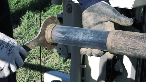 Extracting an undisturbed Geoperobe sample.