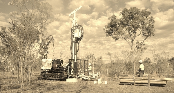Geoprobe 8140LS Sonic in action on a remote site in the eastern NT Australia.