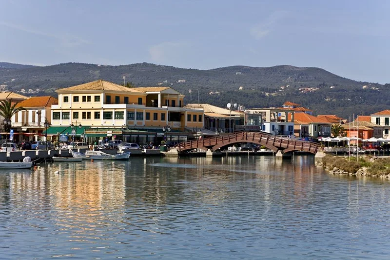 The-town-and-port-of-Lefkada.jpg