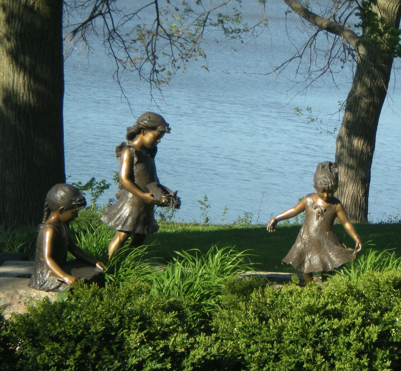 Physical and Digital Conservation Planning for Art in Exterior Spaces