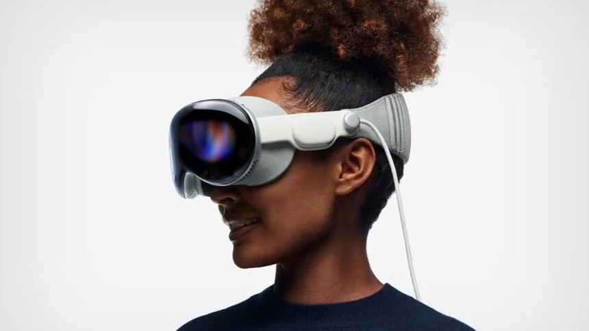 Apple Vision Pro: A New Era of Virtual Reality