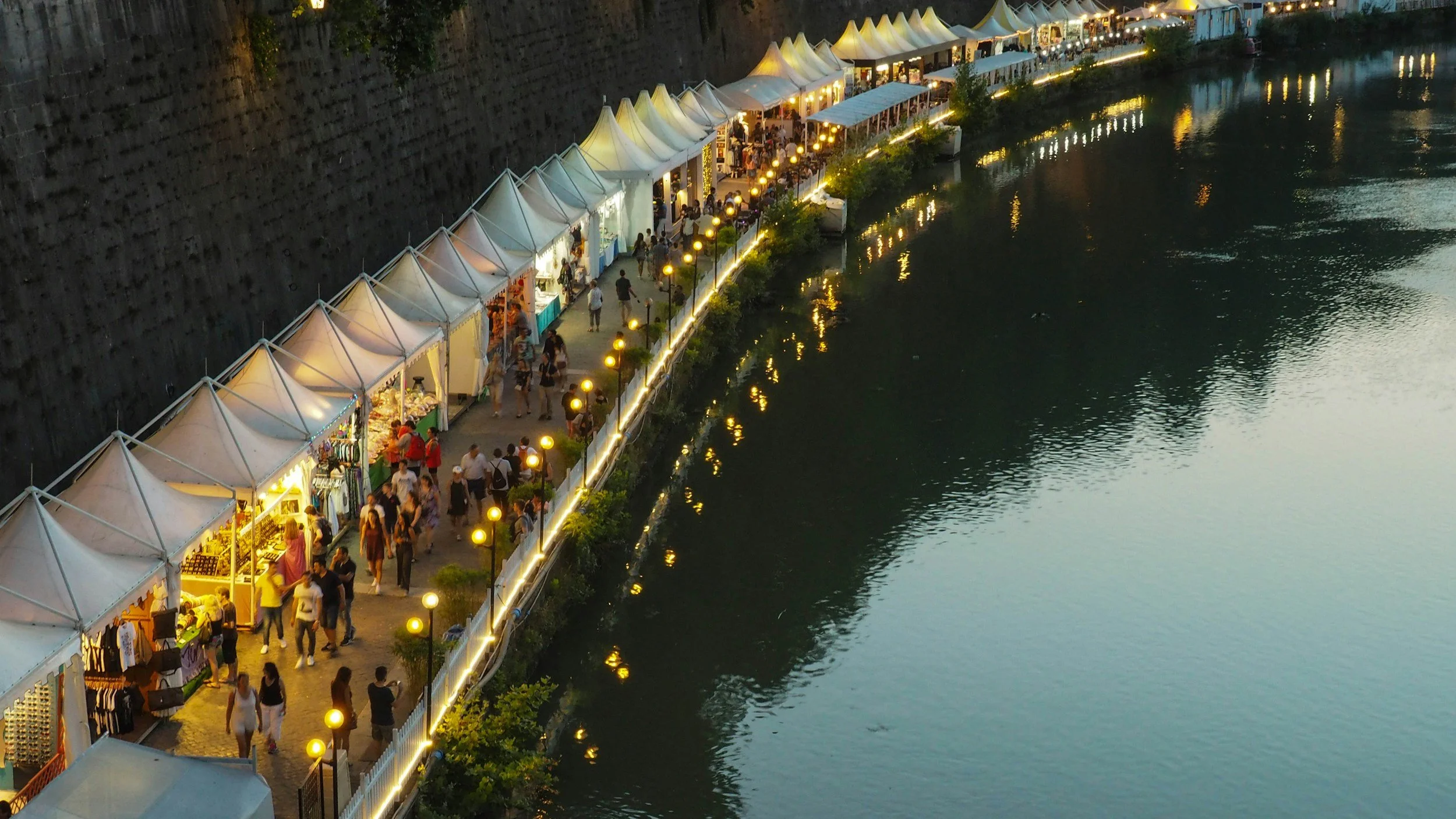 November News: Tech Innovations in Arts and Culture Markets
