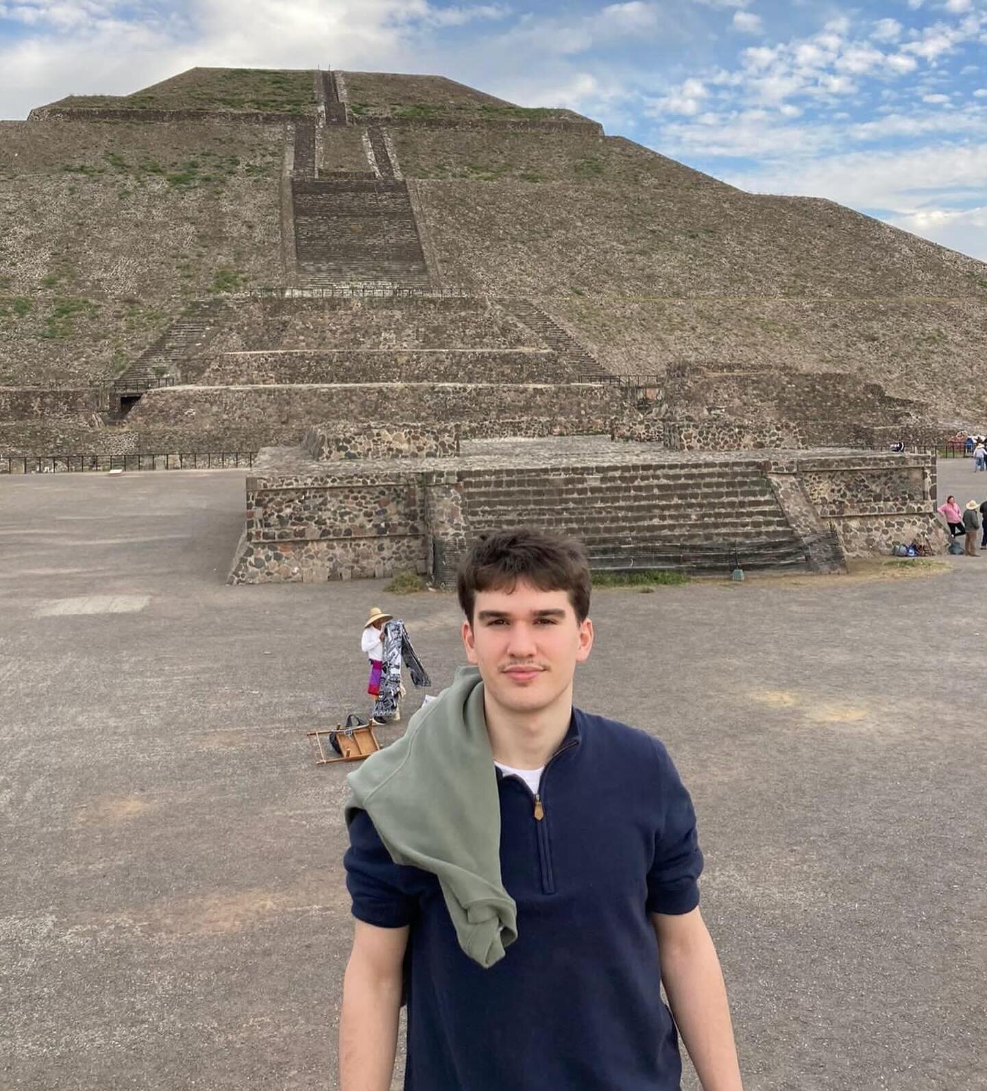 🌎MISS MONDAY🌎

Meet Evan from the class of Xalapa!

Hi! My name is Evan Jose. I was born and lived most of my life in Wiesbaden, Germany, after which I moved to Shanghai, China. I&rsquo;m a freshman studying Econ and Math. In my free time I like pl