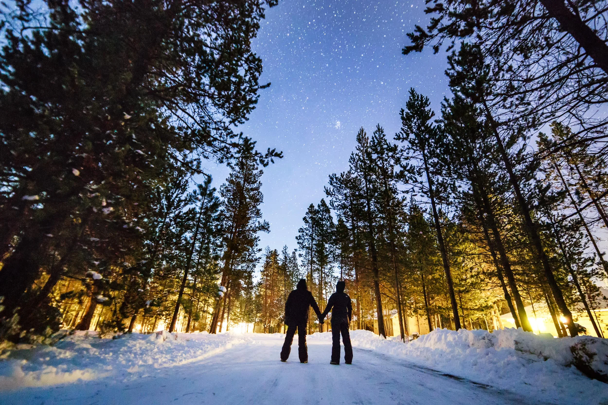 Night walk through snowy Sunriver, Oregon