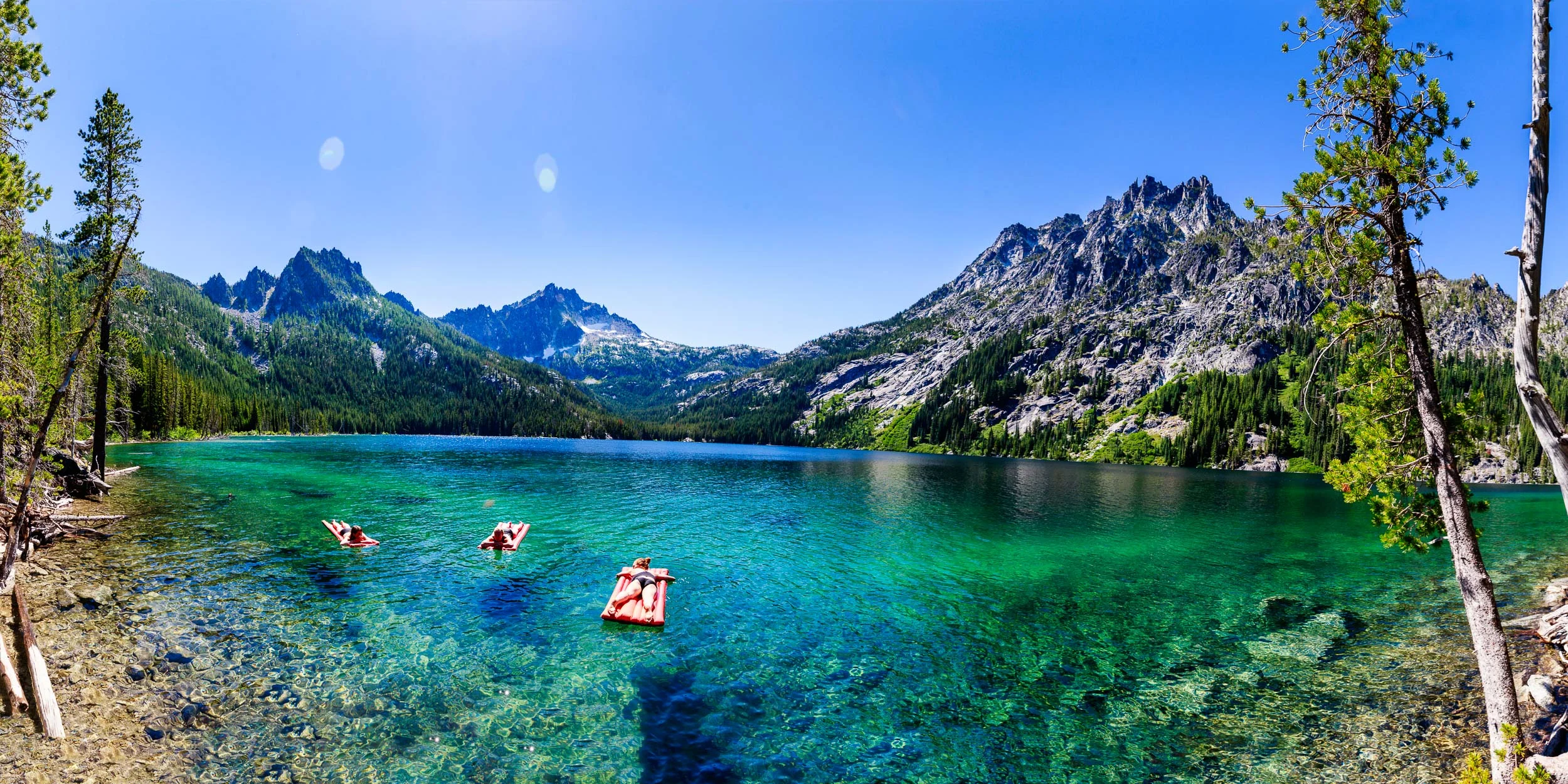 Floating on Snow Lake