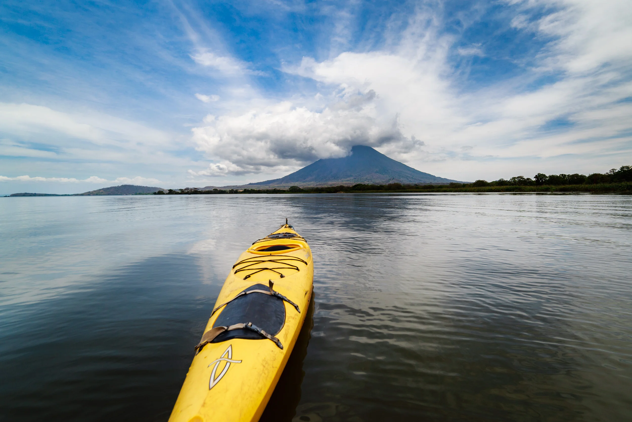  Kayak in Lake Nicaragua near Ometepe. 