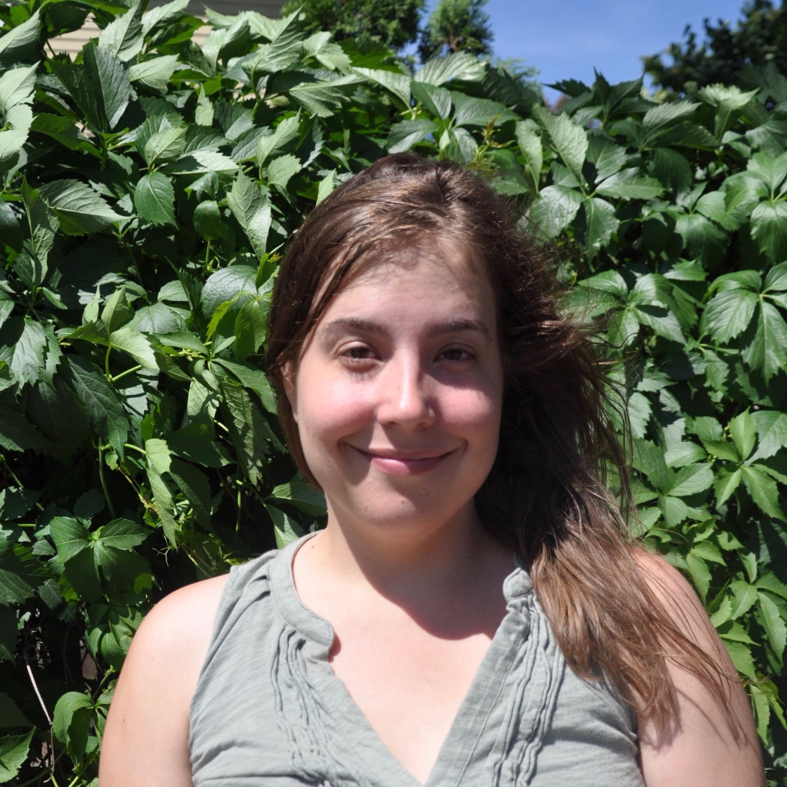 This workshop will be taught by Maria Wesserle, a garden coordinator for North Country Food Alliance. As an avid gardener and lover of the outdoors, Maria spent five years living in rural Michigan, helping build and maintain gardens and orchards. She now lives in Minneapolis and devotes her time to developing urban food systems.