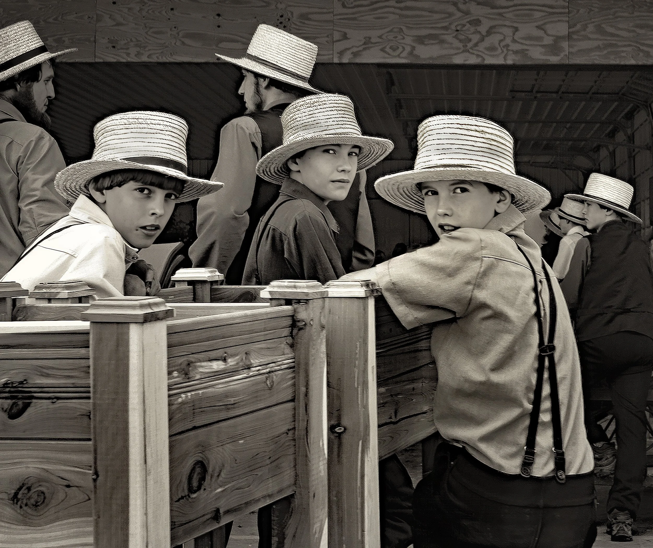  Charles Yang_S_O_BW_Curious Eyes 