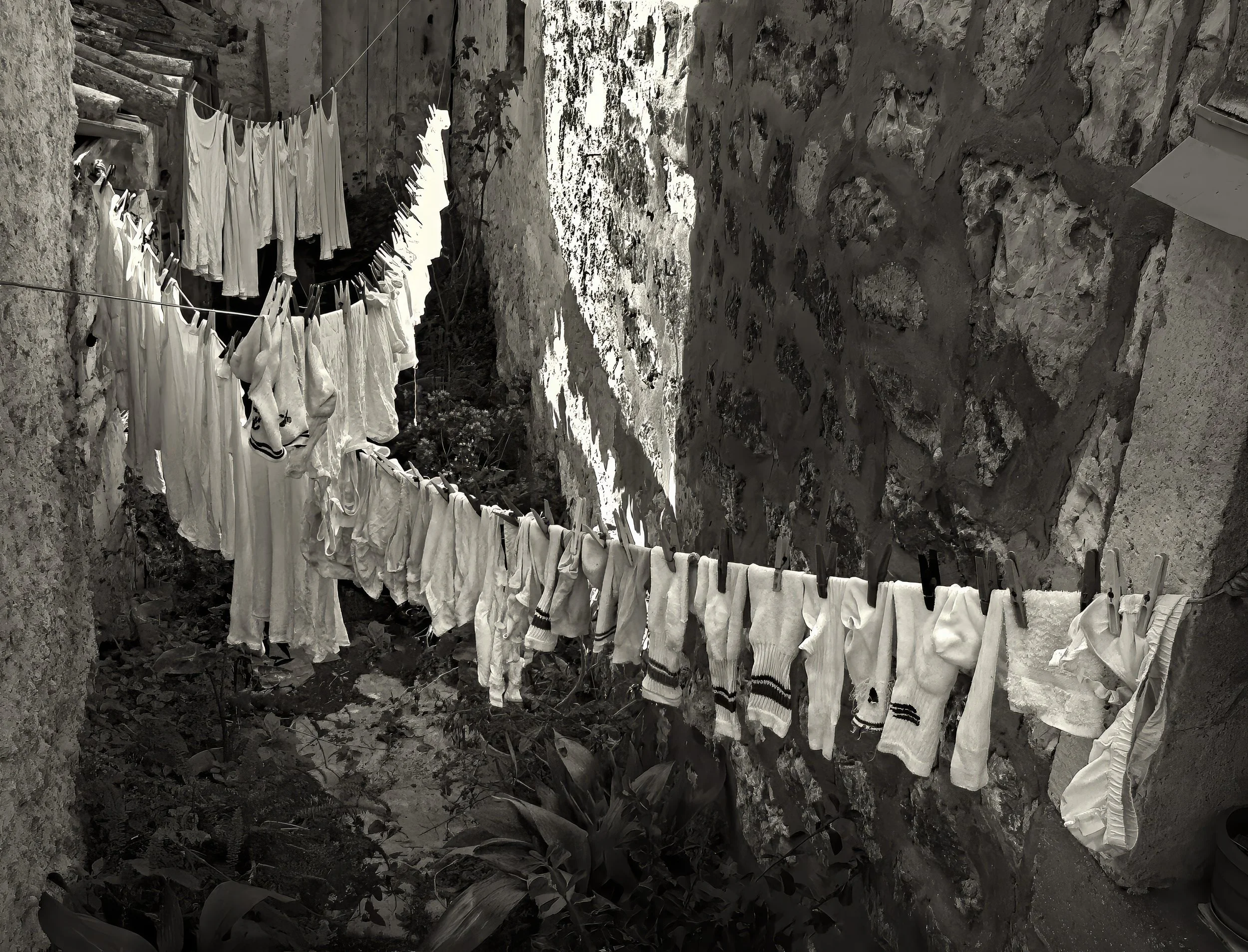  Charles Yang_S_T_BW_Most Natural Cloths Dryer 