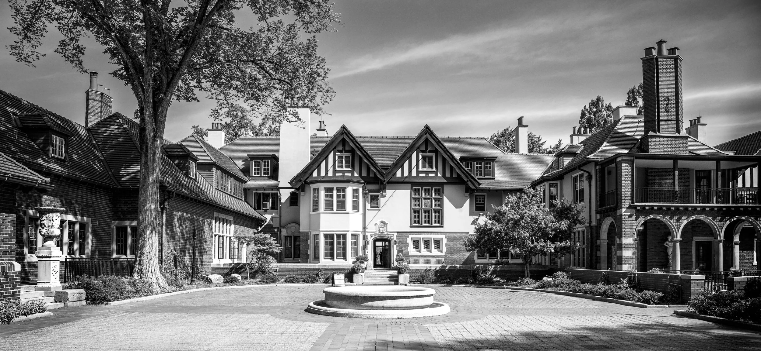  John Toksoy: Courtyard Elegance 