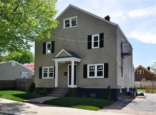 40 Erie Street