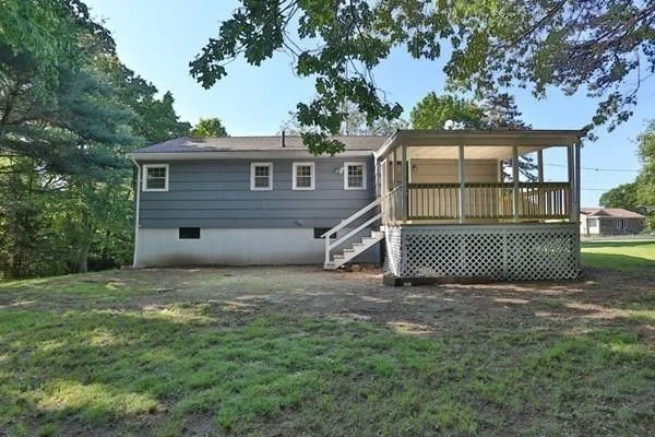 8 Martin Circle