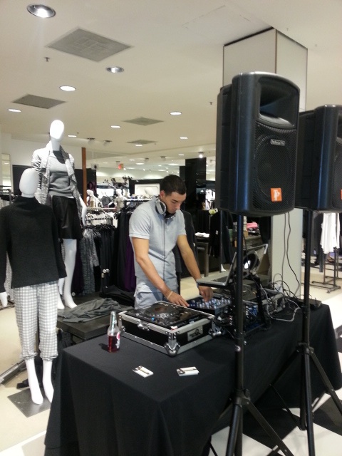 DJ Bobby Monte kept the crowd moving!