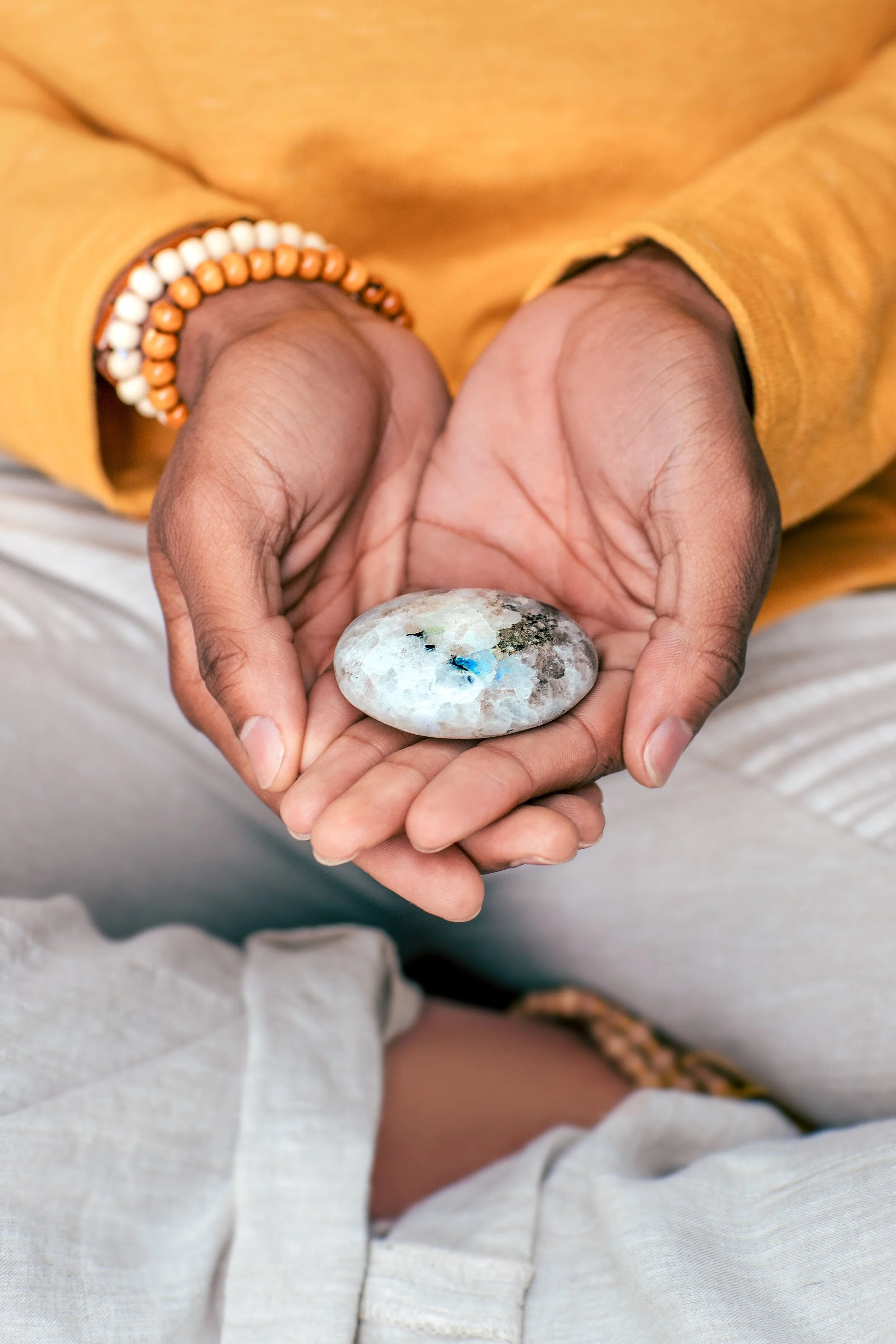 5 Simple Ways to Incorporate Crystals Daily