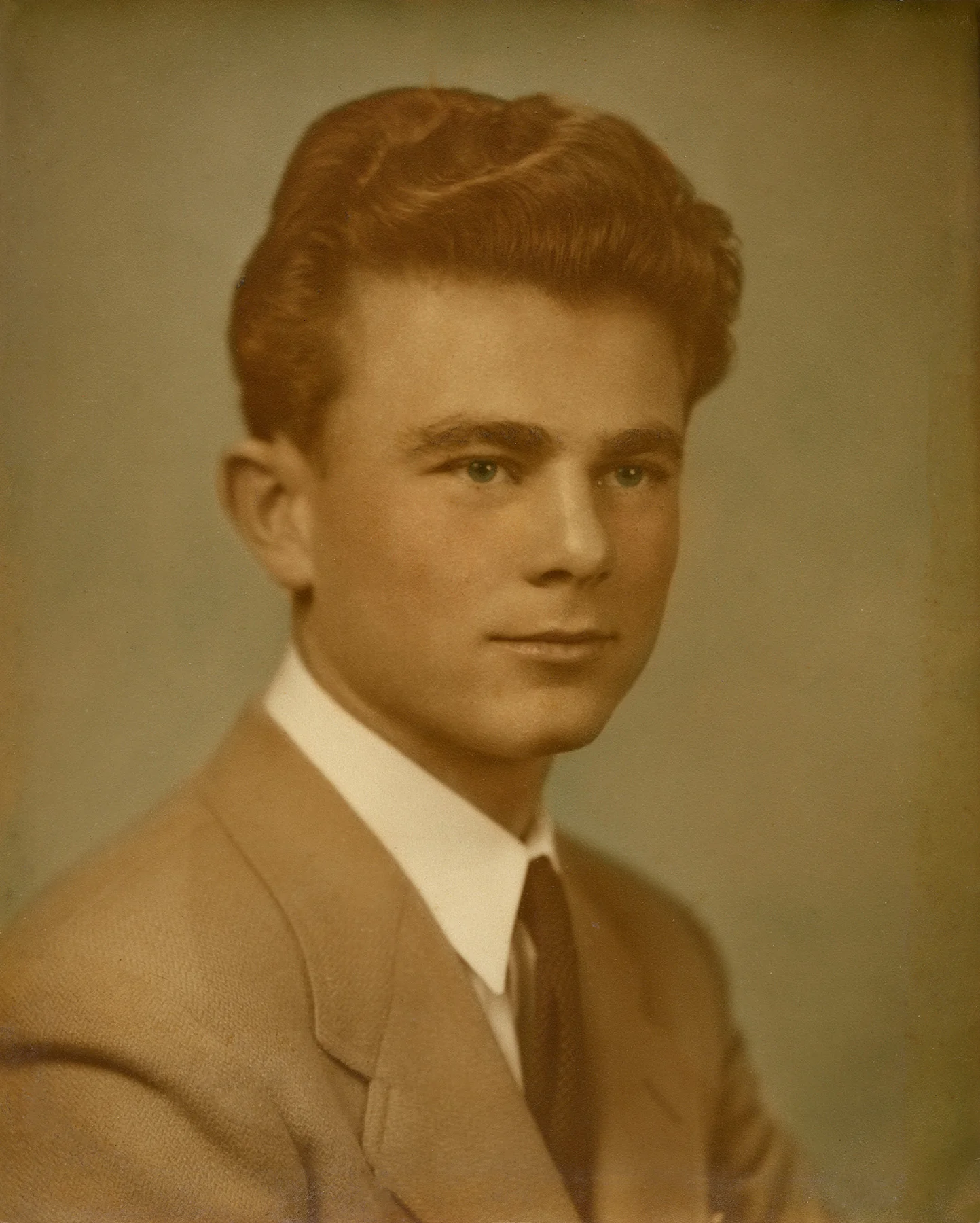 Derek_022_Restored_1800px.jpg