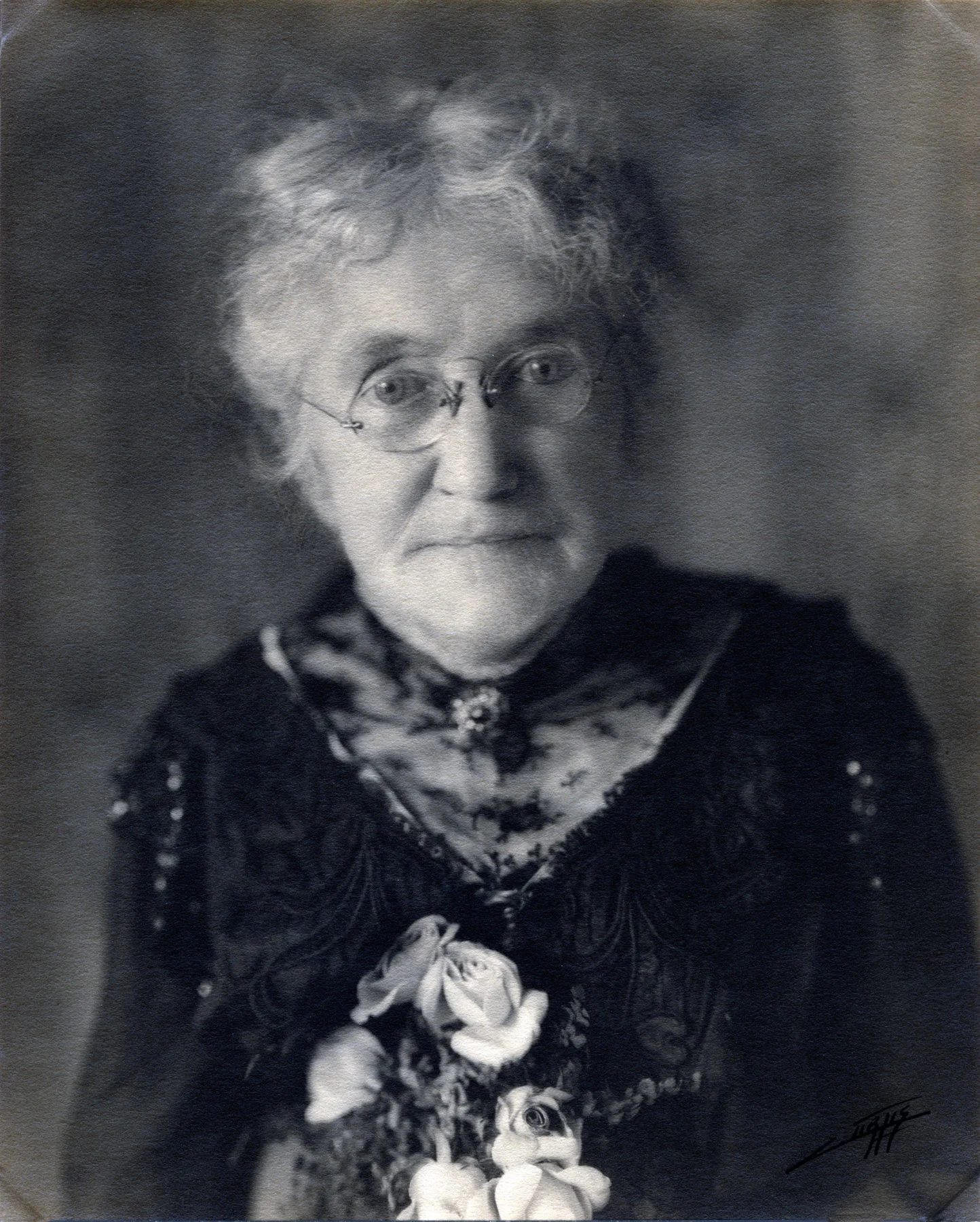 Elvira Walker