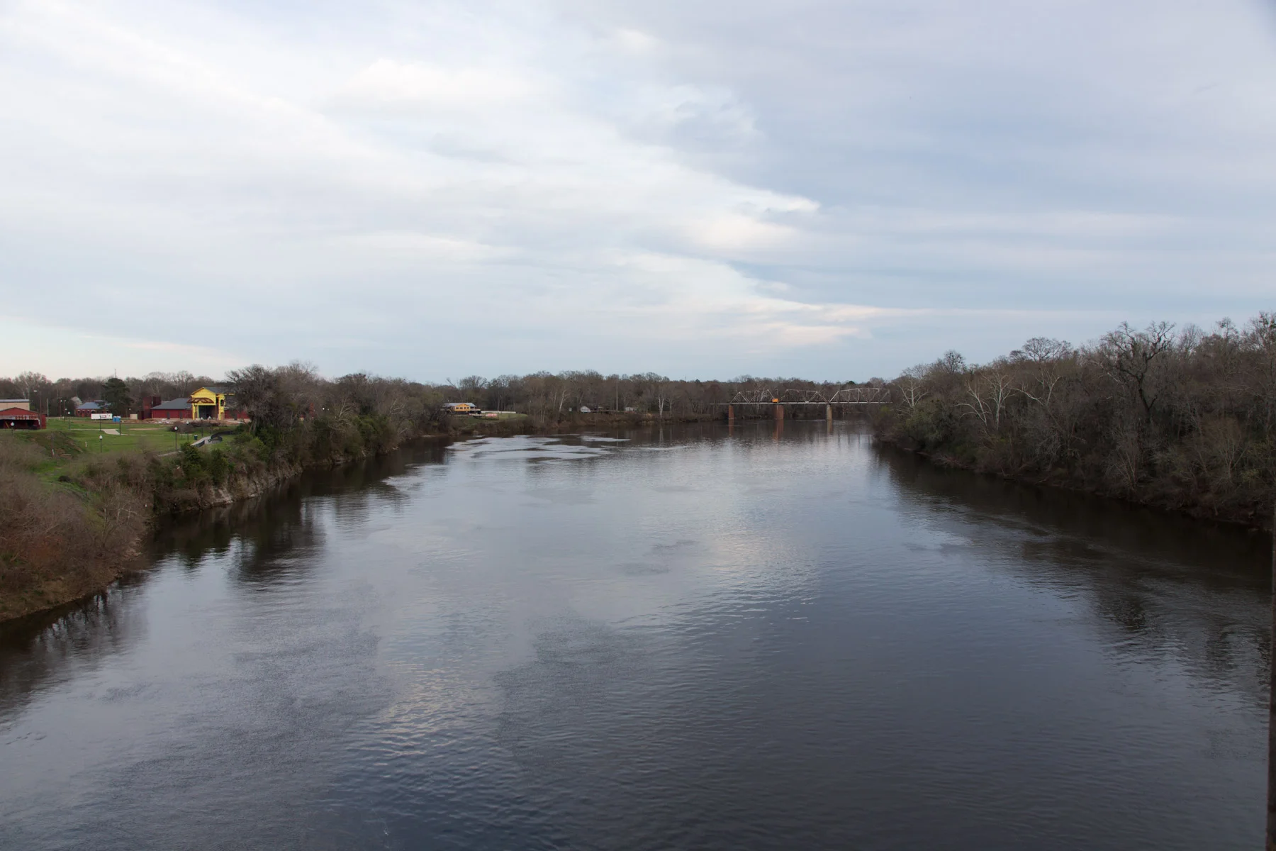 View up the Alabama River from the Pettus Bridge, Selma, AL -- 3/15/2015