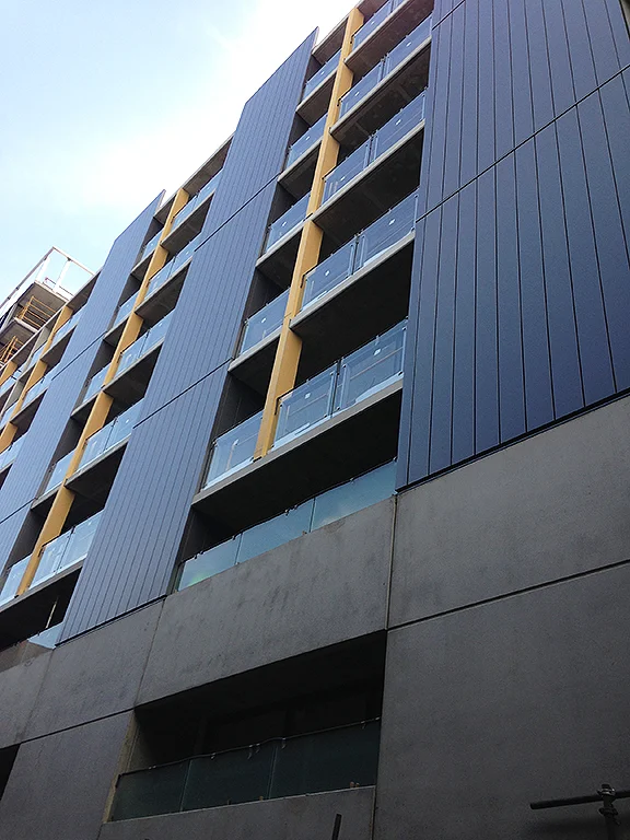 Cascade Building 01.jpg