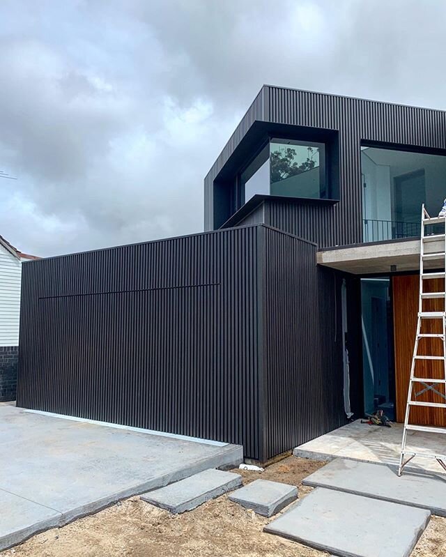A finished look at Abbotsford NSW. This project features our unique Express Batten Cladding in @covet_international Ever Art Wood. Supplied and Installed by Archclad. #archclad #covet #cladding #tested #facade #expressbatten #architecturalcladding #m