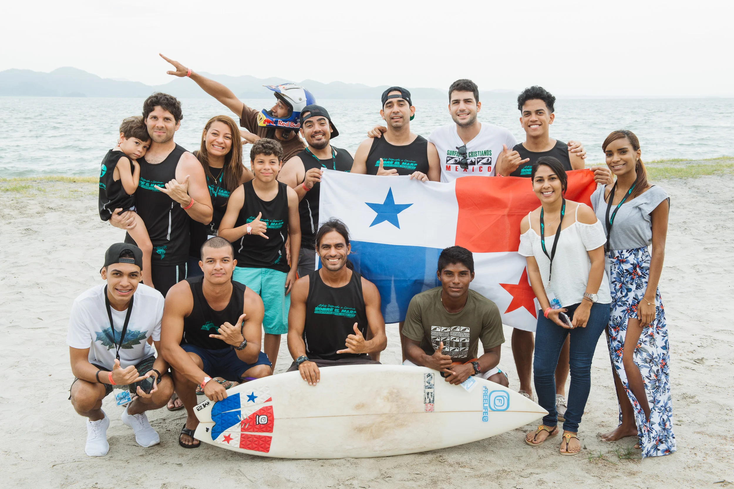 Christian-Surfers-Panama-2.jpg