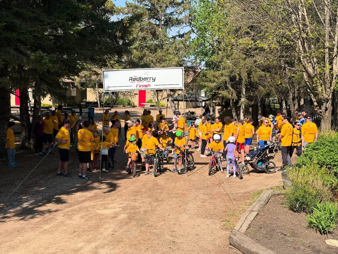 HUGE thank you to everyone who came out to the Redberry Run on Saturday! We had an amazing turnout and loved seeing everyone who was able to make it! 

#redberry #biblecamp #redberrybiblecamp #summer2025 #redberryrun #fundraiser