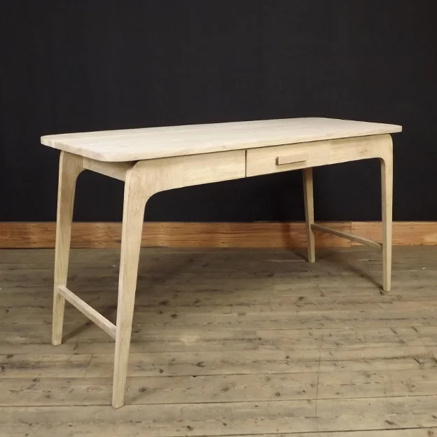 EnglishOakDressingTable2.jpg
