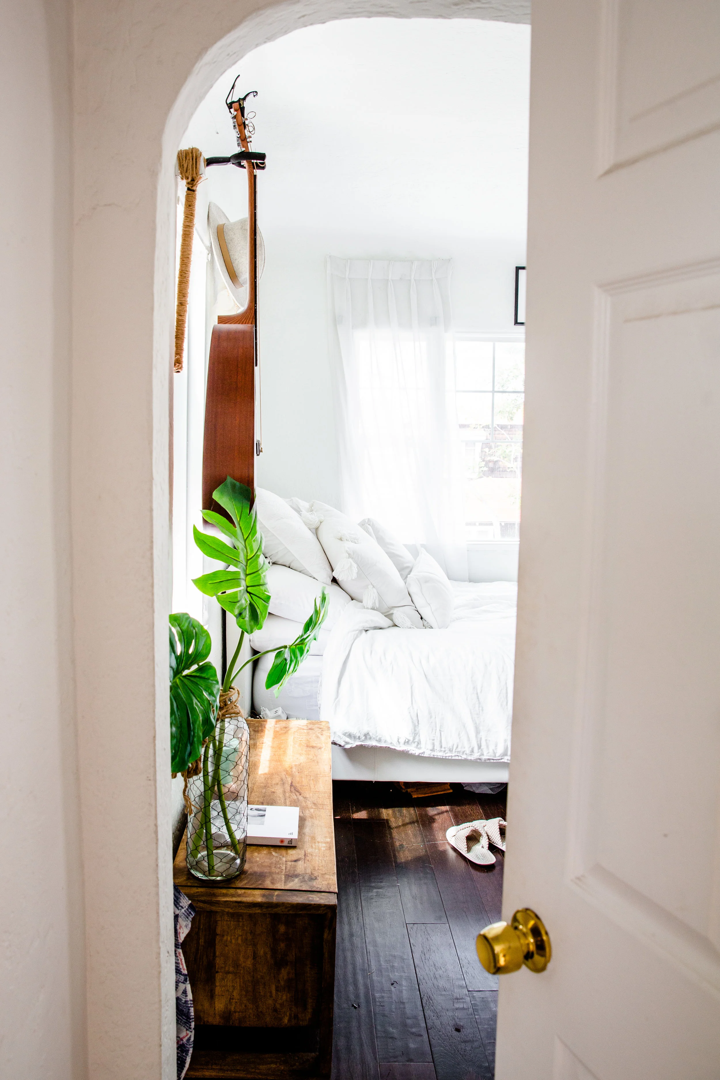 AIRBNB-10.jpg