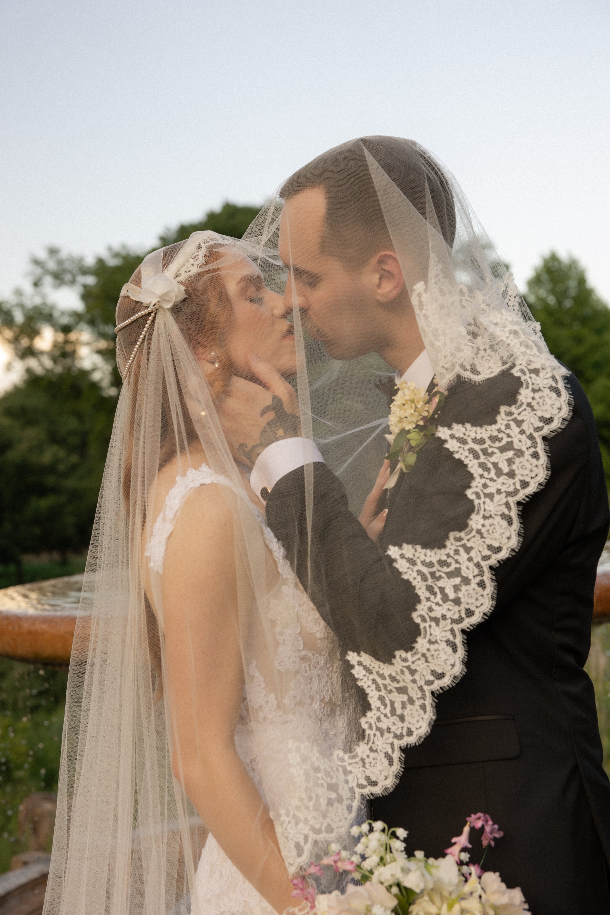 Lindsey&Jacob_Howell_Philbrook_Wedding_CarliJeen_Photography_2026-42.jpg