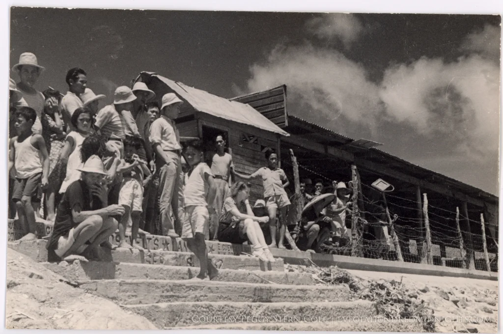Annalee on steps in Cebu.jpg