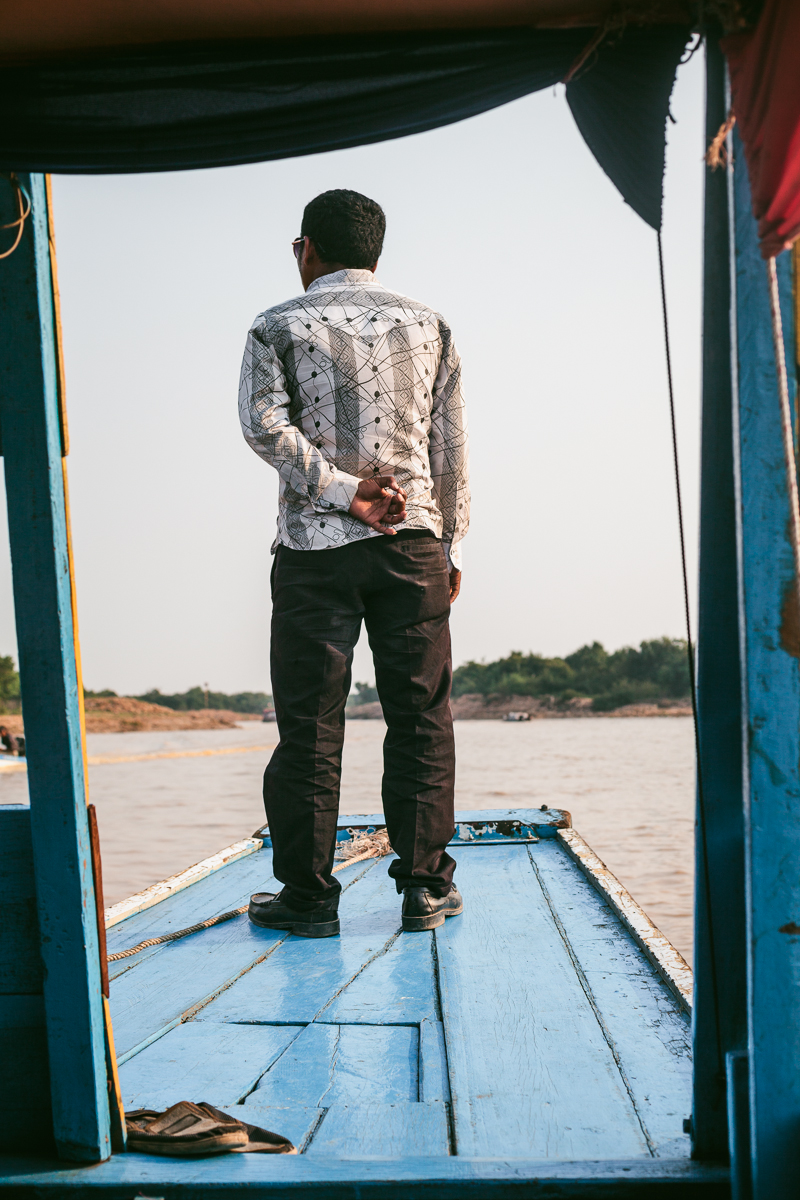  The Tuk tuk-driver on a boat on the Tonle Sap lake. 