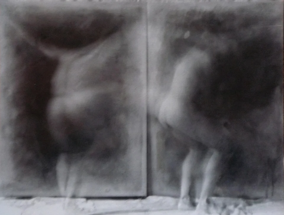 TWO FIGURES MOVING a Canvas.jpg