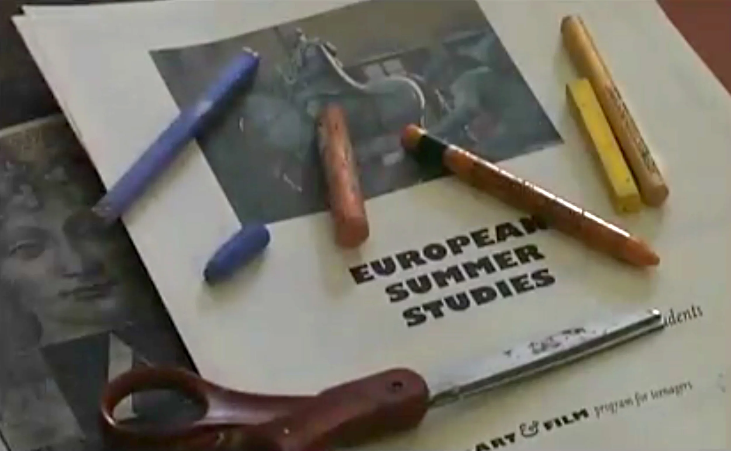 A DIFFERENT LEARNING.jpg