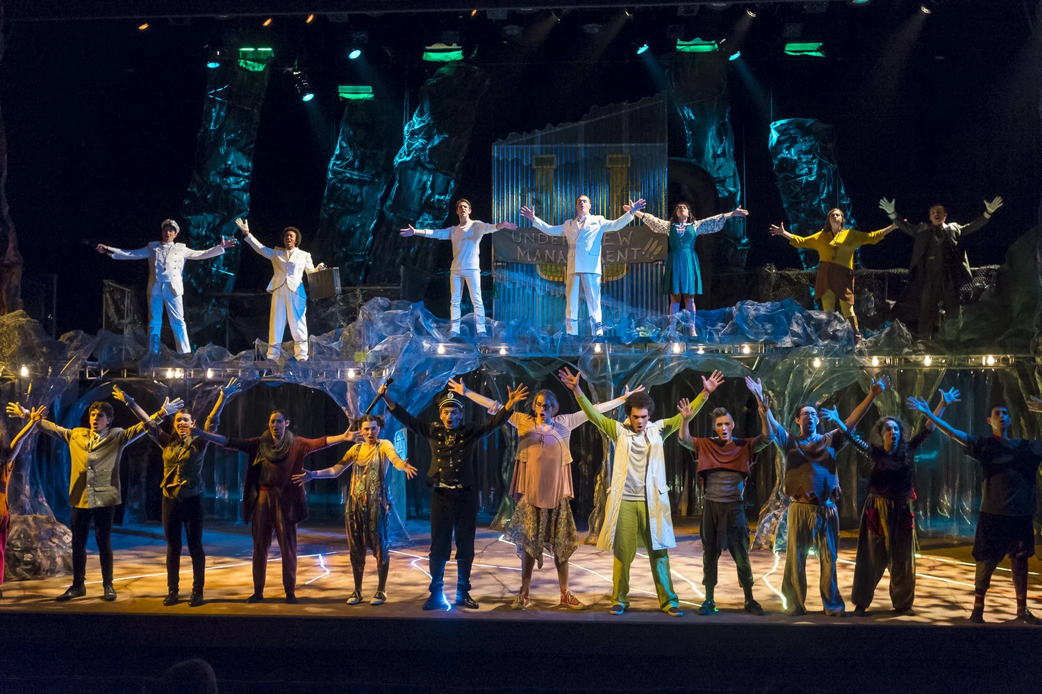 20161103_mac_urinetown_877.jpg